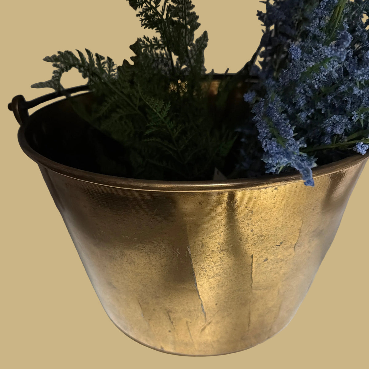Large Round Brass Pot/Planter with Handle