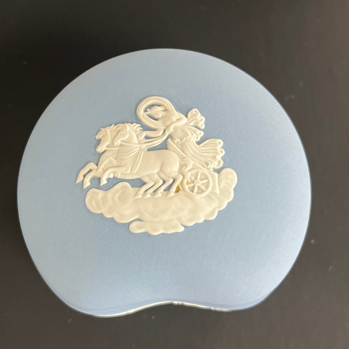 Wedgewood Jasperware Box w/Chariot Relief