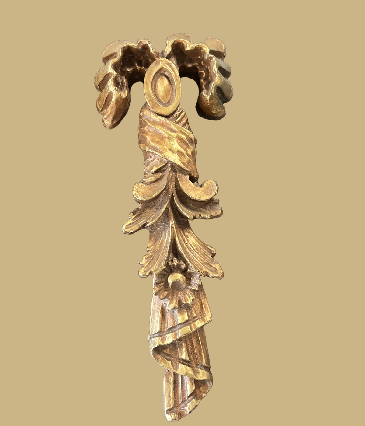Vintage Carved Ornate Swag