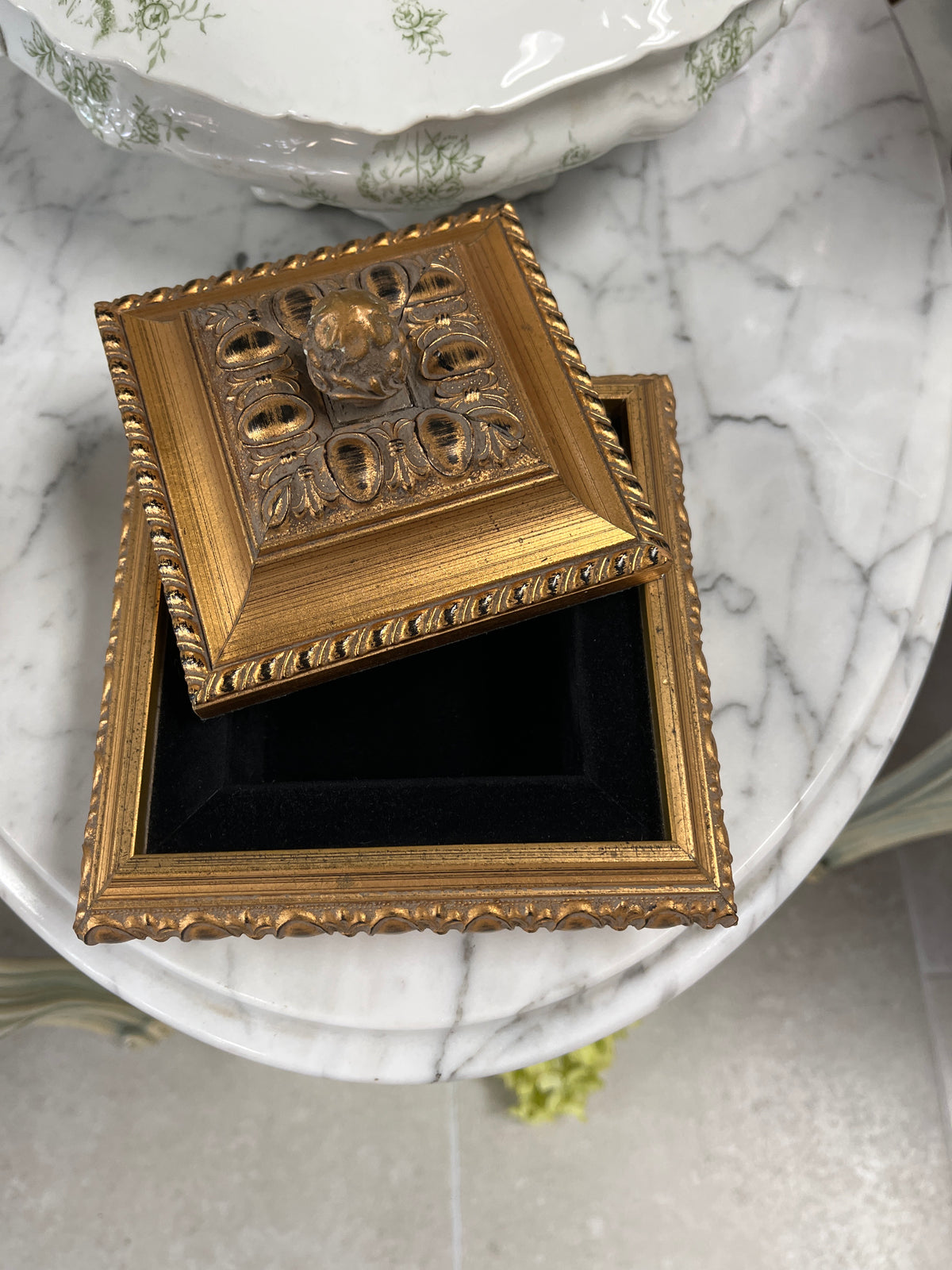 Bombay Co. Trinket Box w/Lid