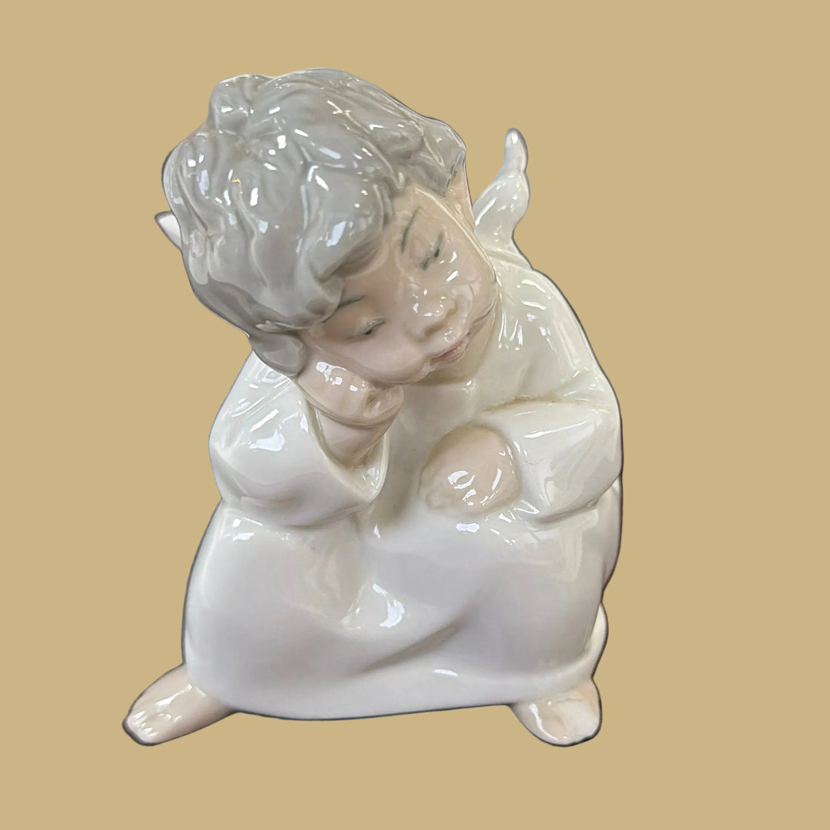 Retired Lladró Angel Thinking