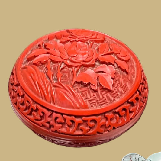 Chinese Cinnabar Lacquer Trinket Box