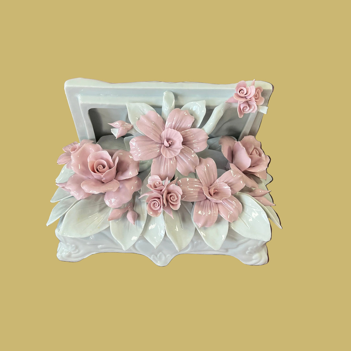 Vintage Nuova Capodimonte Decorative Box w/Pink Flowers