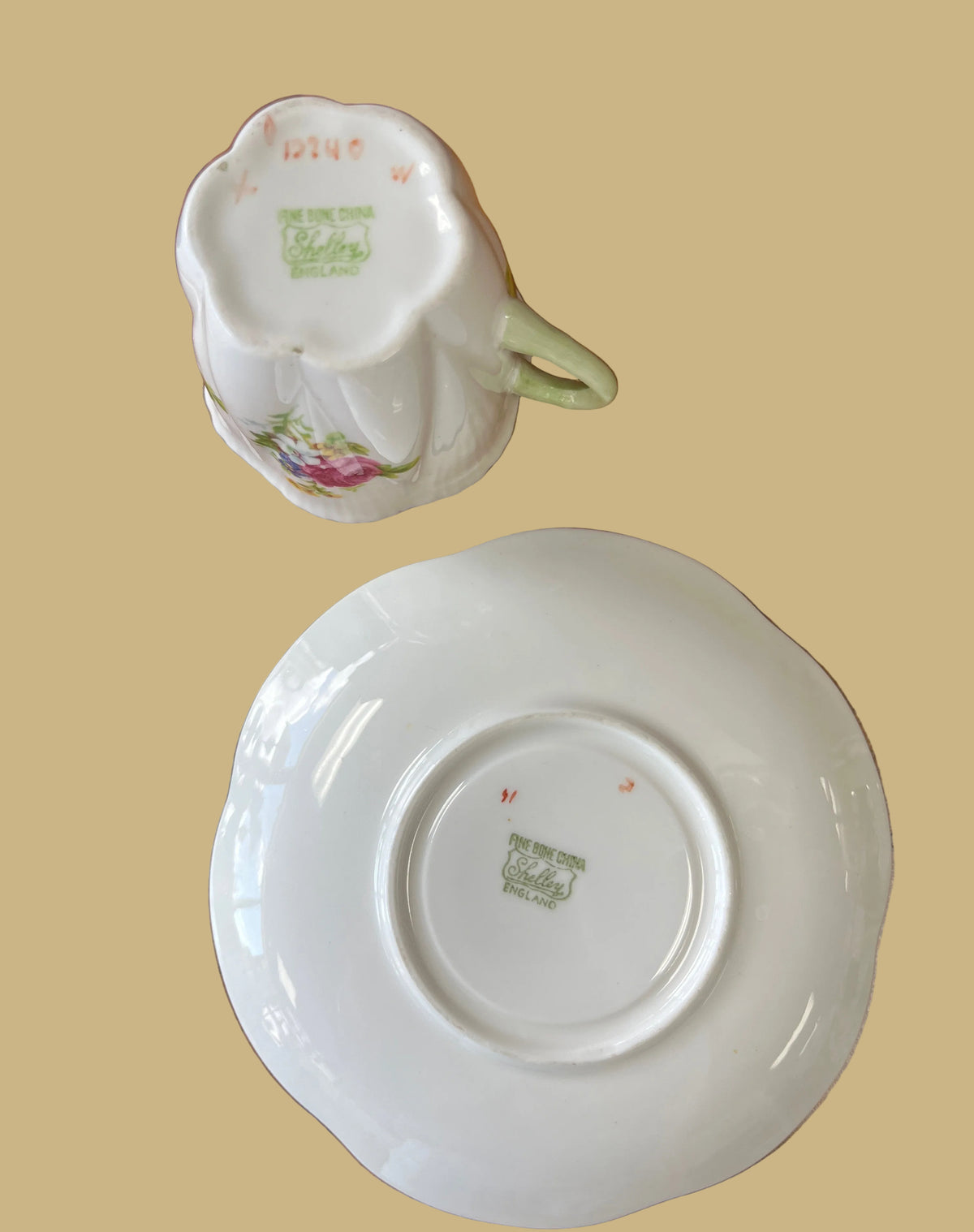 Shelley 'Hulmes Rose' demitasse teacup & saucer No.