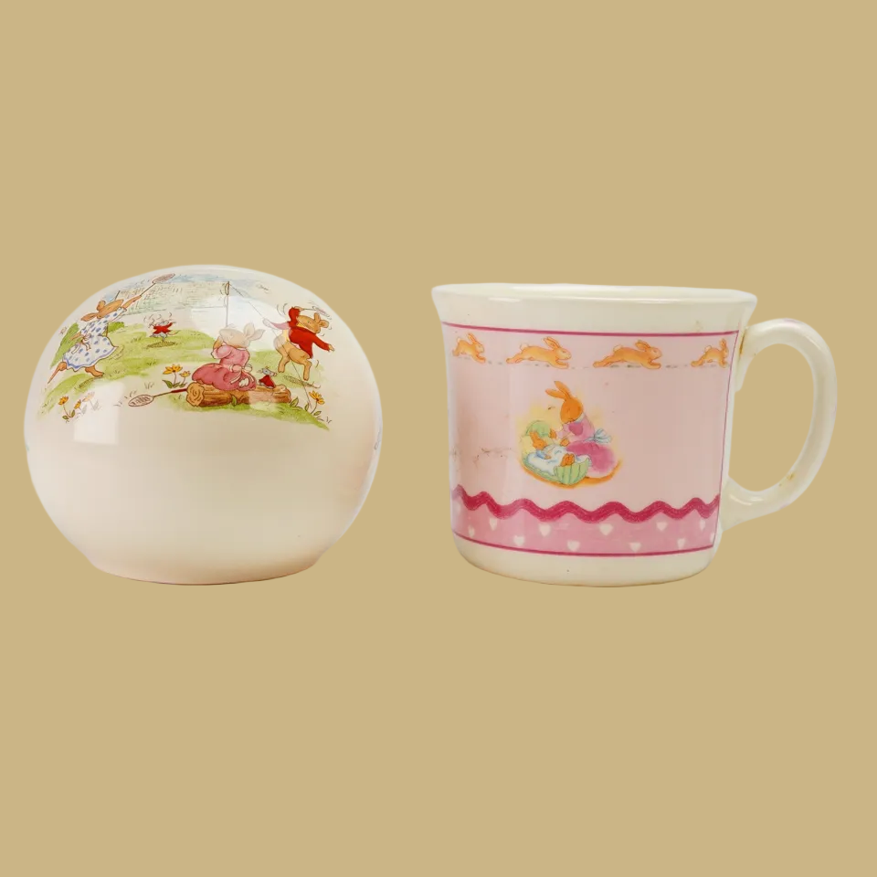 Royal Doulton Bunnykins Sweet Hearts Pattern Ceramic Mug & Piggy Bank Set