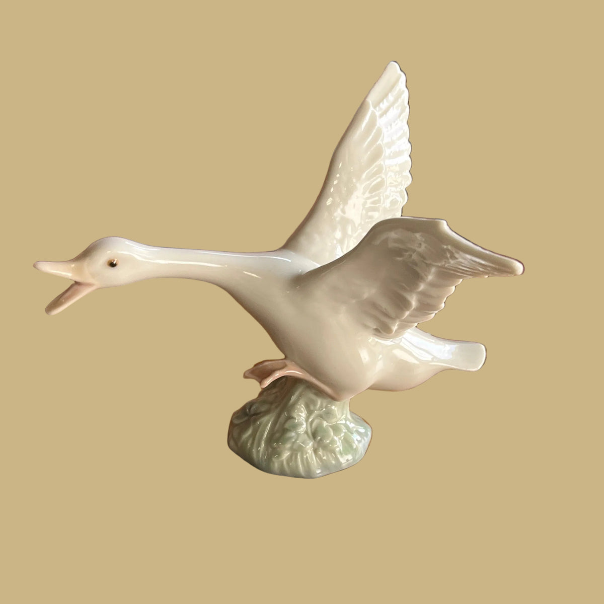 Lladro Duck Jumping