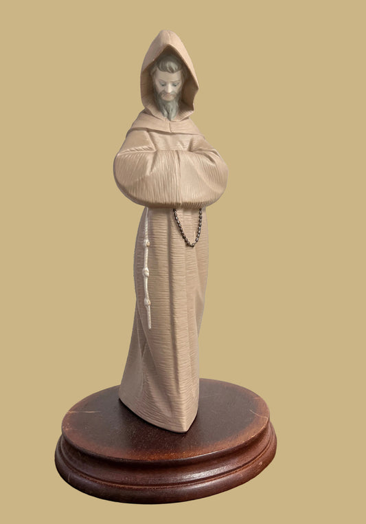Lladro porcelain figurine of a Franciscan monk with a rosary