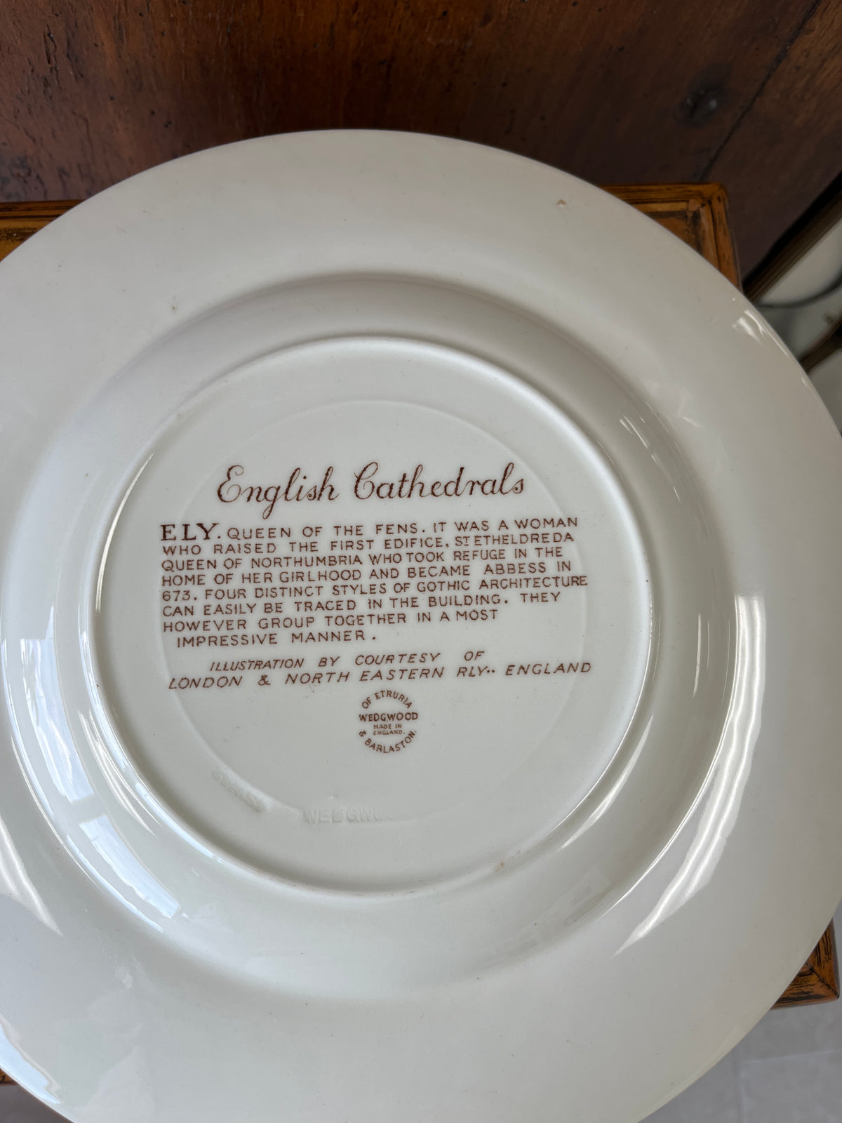 Wedgwood Etruria & Barlaston Plate Featuring Ely Cathedral