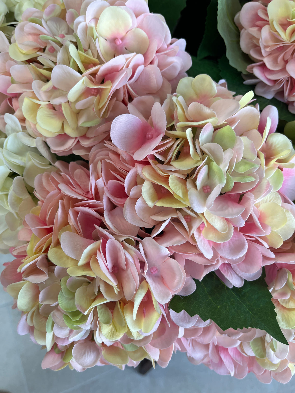 Hydrangea Stem, 21” H Pink