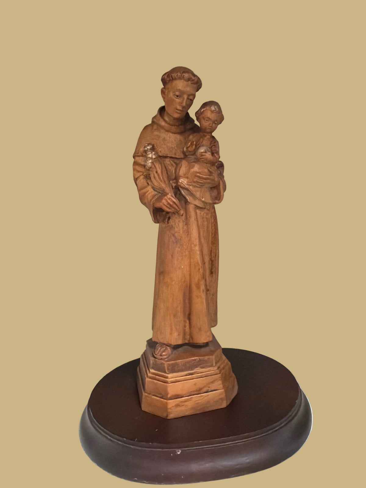 St. Anthony Padua holding Christ Child