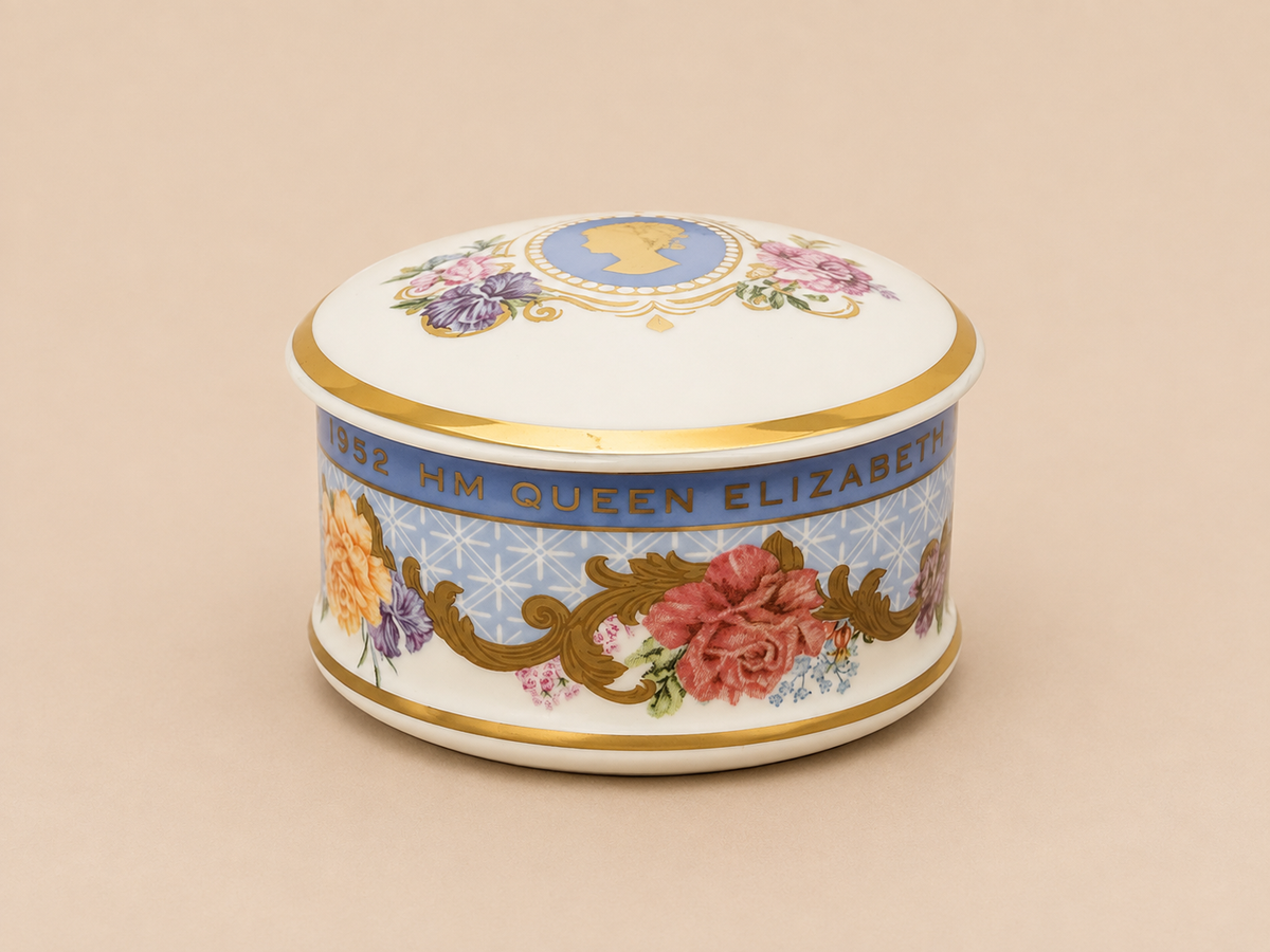 Queen Elizabeth II Commemorative Fine Bone China Trinket Box from the Historic Royal Palaces Shop