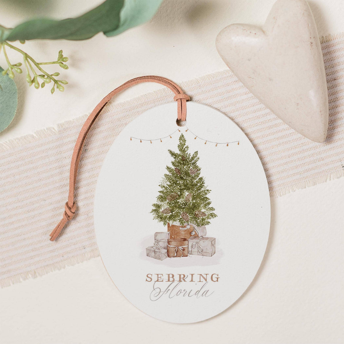 Oval Ornament-Cottage Tree Sebring Florida: White/ Regular